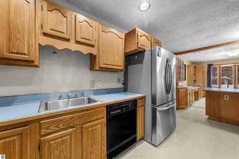 Tiny photo for 209 Linwood Drive, Prudenville, MI 48651 (MLS # 1941791)