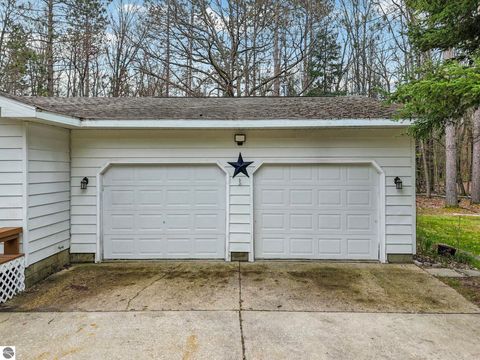Tiny photo for 209 Linwood Drive, Prudenville, MI 48651 (MLS # 1941791)
