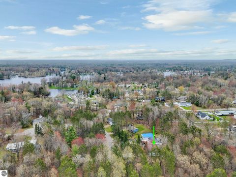 Tiny photo for 209 Linwood Drive, Prudenville, MI 48651 (MLS # 1941791)