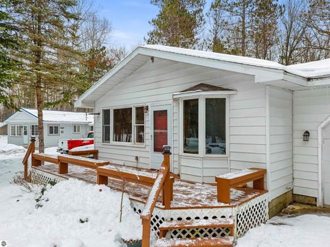 Tiny photo for 209 Linwood Drive, Prudenville, MI 48651 (MLS # 1941791)