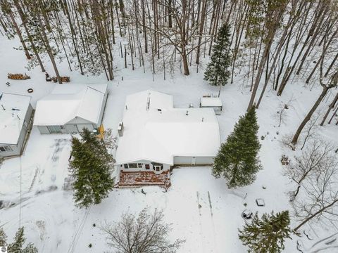 Tiny photo for 209 Linwood Drive, Prudenville, MI 48651 (MLS # 1941791)
