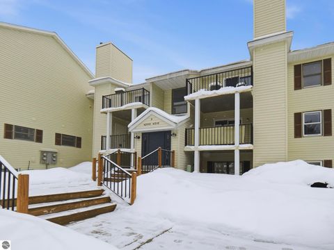 Tiny photo for 4206 Mitchell Creek Drive #Bldg E, Traverse City, MI 49686 (MLS # 1942199)