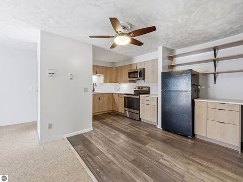 Tiny photo for 4206 Mitchell Creek Drive #Bldg E, Traverse City, MI 49686 (MLS # 1942199)