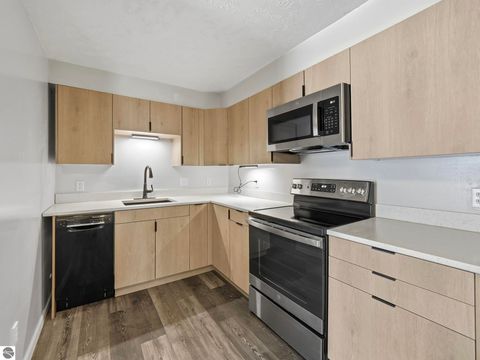 Tiny photo for 4206 Mitchell Creek Drive #Bldg E, Traverse City, MI 49686 (MLS # 1942199)