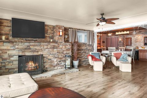 Tiny photo for 7878 Peninsula Drive, Traverse City, MI 49686 (MLS # 1945017)