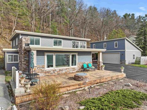 Tiny photo for 7878 Peninsula Drive, Traverse City, MI 49686 (MLS # 1945017)