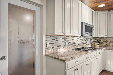 Tiny photo for 7878 Peninsula Drive, Traverse City, MI 49686 (MLS # 1945017)