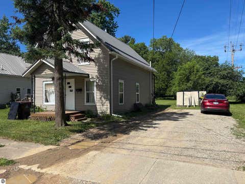 Tiny photo for 313 Pleasant Avenue, Alma, MI 48801 (MLS # 1946783)