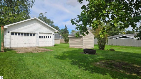 Tiny photo for 211 S Quarterline Street, Ashley, MI 48806 (MLS # 1950913)