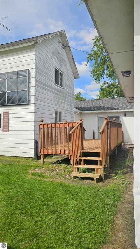 Tiny photo for 211 S Quarterline Street, Ashley, MI 48806 (MLS # 1950913)