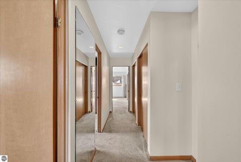 Tiny photo for 1307 Helen Street, Midland, MI 48640 (MLS # 1942972)