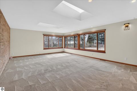 Tiny photo for 1307 Helen Street, Midland, MI 48640 (MLS # 1942972)