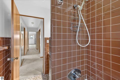 Tiny photo for 1307 Helen Street, Midland, MI 48640 (MLS # 1942972)