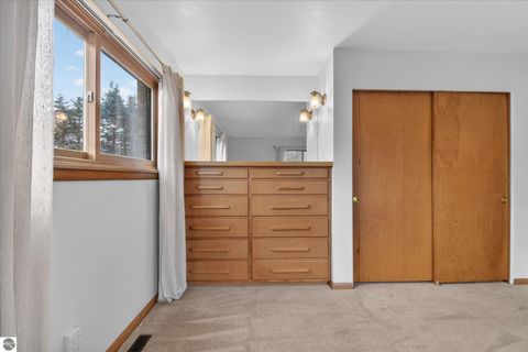 Tiny photo for 1307 Helen Street, Midland, MI 48640 (MLS # 1942972)