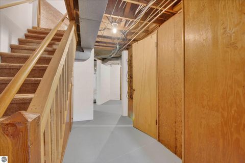 Tiny photo for 1307 Helen Street, Midland, MI 48640 (MLS # 1942972)