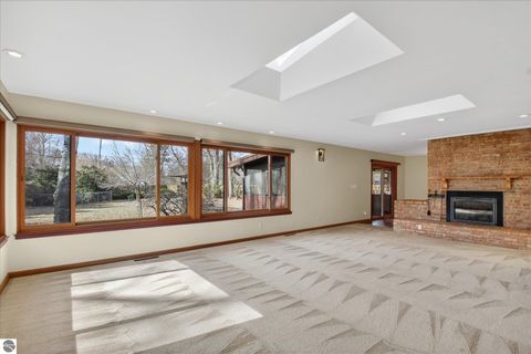 Tiny photo for 1307 Helen Street, Midland, MI 48640 (MLS # 1942972)