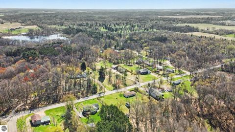 Tiny photo for 16521 11 Mile Road, Battle Creek, MI 49014 (MLS # 1943956)