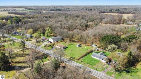 Tiny photo for 16521 11 Mile Road, Battle Creek, MI 49014 (MLS # 1943956)