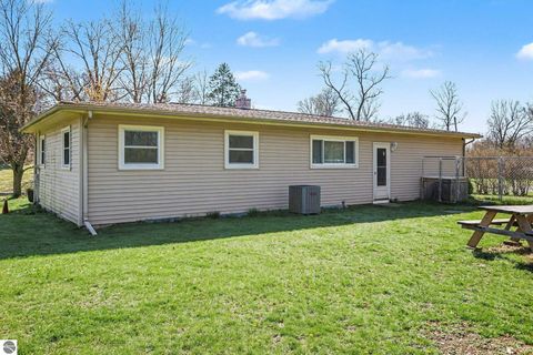 Tiny photo for 16521 11 Mile Road, Battle Creek, MI 49014 (MLS # 1943956)