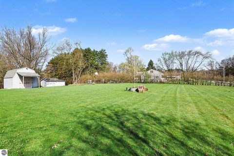 Tiny photo for 16521 11 Mile Road, Battle Creek, MI 49014 (MLS # 1943956)