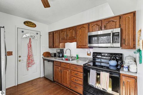 Tiny photo for 16521 11 Mile Road, Battle Creek, MI 49014 (MLS # 1943956)