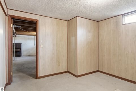 Tiny photo for 116 E Fourth Street, Bellaire, MI 49615 (MLS # 1943400)