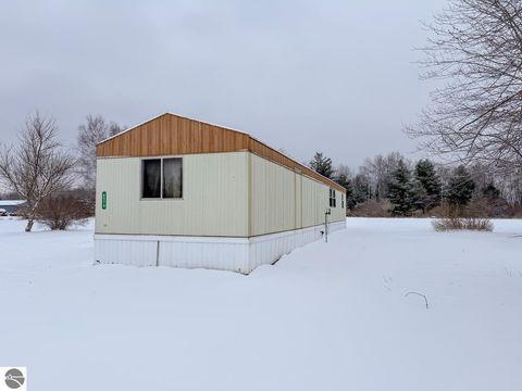 Tiny photo for 6570 N Geneva Road, Coleman, MI 48618 (MLS # 1941922)