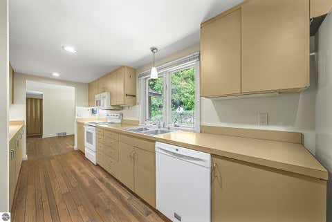 Tiny photo for 2747 S Good Harbor Trail, Cedar, MI 49621 (MLS # 1946876)
