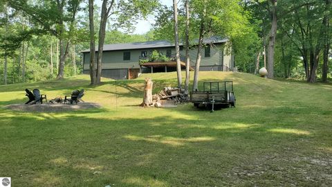 Tiny photo for 5005 White Birch Lane, Farwell, MI 48622 (MLS # 1948205)
