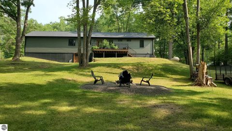 Tiny photo for 5005 White Birch Lane, Farwell, MI 48622 (MLS # 1948205)