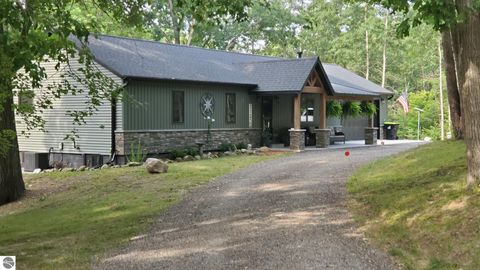 Tiny photo for 5005 White Birch Lane, Farwell, MI 48622 (MLS # 1948205)