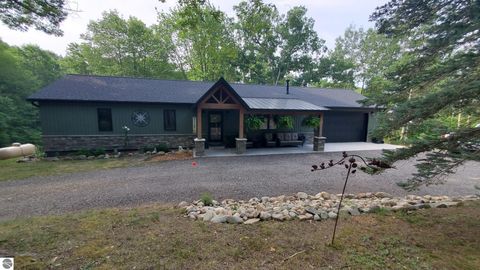 Tiny photo for 5005 White Birch Lane, Farwell, MI 48622 (MLS # 1948205)