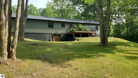 Tiny photo for 5005 White Birch Lane, Farwell, MI 48622 (MLS # 1948205)