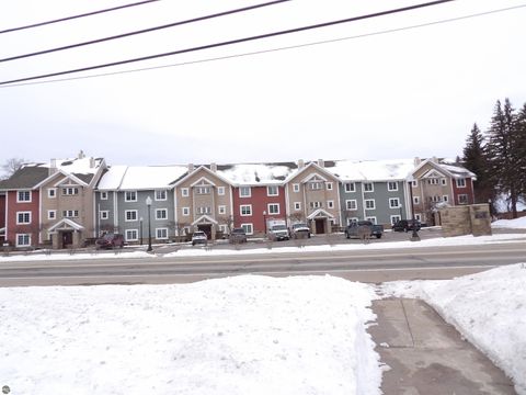 Tiny photo for 1246 Sunnyside #102 week 2, Cadillac, MI 49601 (MLS # 1943080)