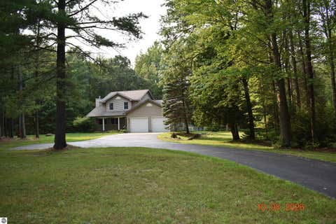 Photo of 1686 Rau Road, West Branch, MI 48661 (MLS # 1949138)