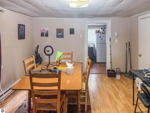 Tiny photo for 319 W Saginaw Street, St Louis, MI 48880 (MLS # 1947531)