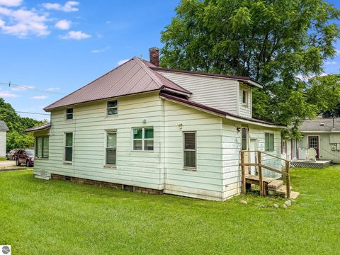 Tiny photo for 319 W Saginaw Street, St Louis, MI 48880 (MLS # 1947531)