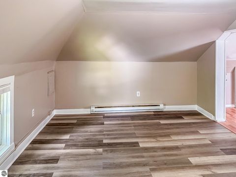 Tiny photo for 319 W Saginaw Street, St Louis, MI 48880 (MLS # 1947531)