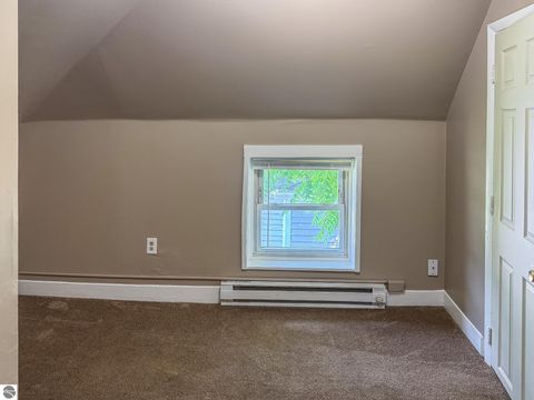 Tiny photo for 319 W Saginaw Street, St Louis, MI 48880 (MLS # 1947531)