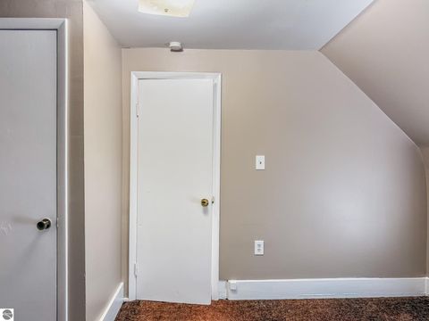 Tiny photo for 319 W Saginaw Street, St Louis, MI 48880 (MLS # 1947531)
