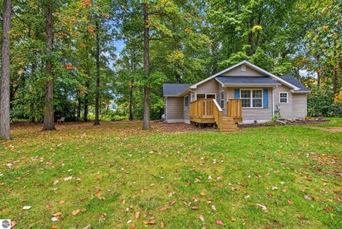 Tiny photo for 4325 W Tyler Road, Alma, MI 48801 (MLS # 1951257)