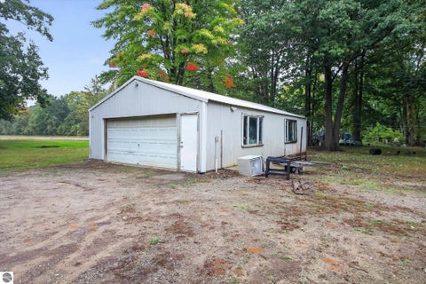 Tiny photo for 4325 W Tyler Road, Alma, MI 48801 (MLS # 1951257)