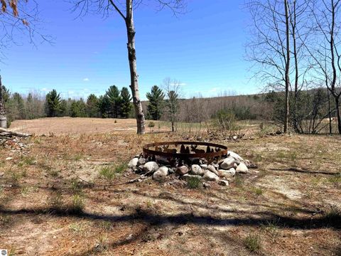 Tiny photo for 2856 Valley Road, Nw RD, Kalkaska, MI 49646 (MLS # 1945428)