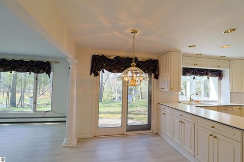 Tiny photo for 620 West Court, Mt Pleasant, MI 48858 (MLS # 1944348)