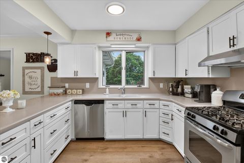 Tiny photo for 150 Doral Drive, Cadillac, MI 49601 (MLS # 1947279)