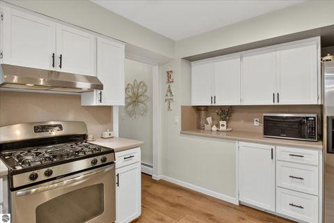 Tiny photo for 150 Doral Drive, Cadillac, MI 49601 (MLS # 1947279)