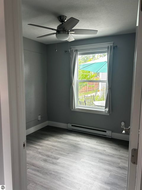 Tiny photo for 152 E Fourteenth Street, Traverse City, MI 49684 (MLS # 1941796)