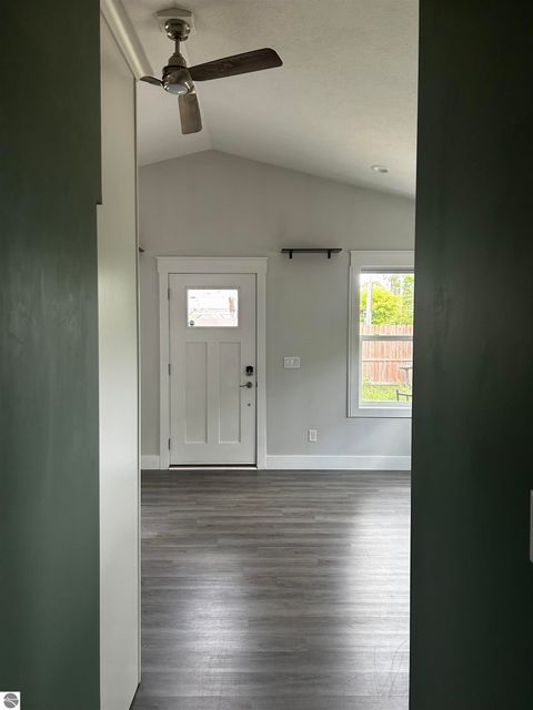 Tiny photo for 152 E Fourteenth Street, Traverse City, MI 49684 (MLS # 1941796)