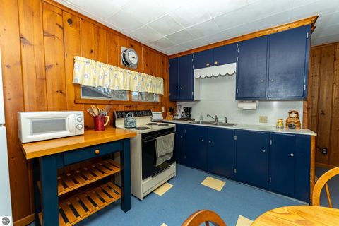 Tiny photo for 5445 W Beal City Road, Weidman, MI 48893 (MLS # 1943966)