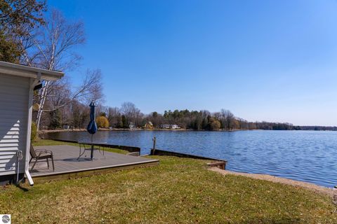 Tiny photo for 5445 W Beal City Road, Weidman, MI 48893 (MLS # 1943966)